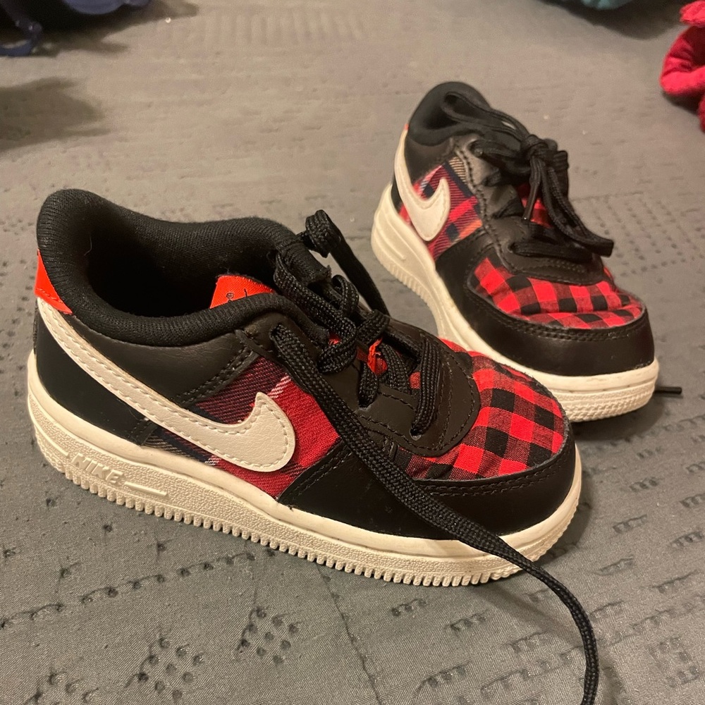 Checkered Nike